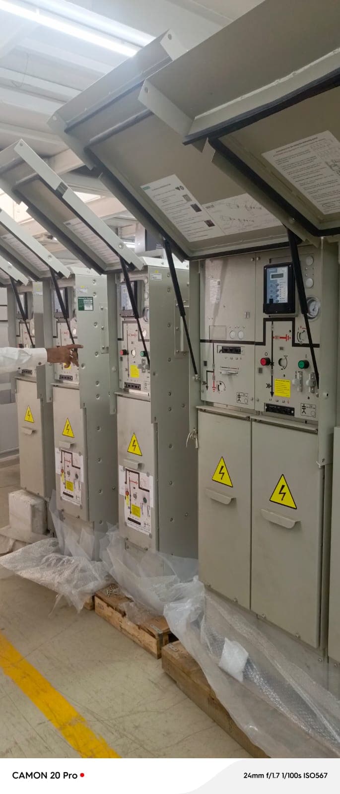 Industrial switchgear equipment